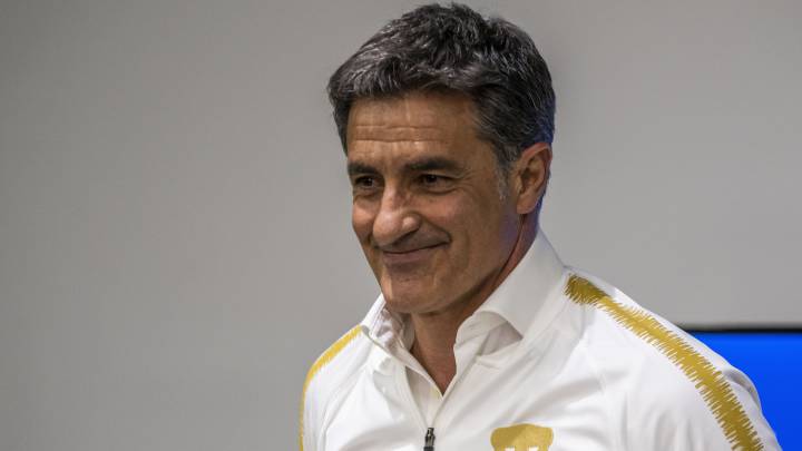 Míchel está contento con el plantel que formaron en Pumas