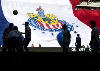 El XI tipo de Chivas para el Apertura 2019 de Liga MX
