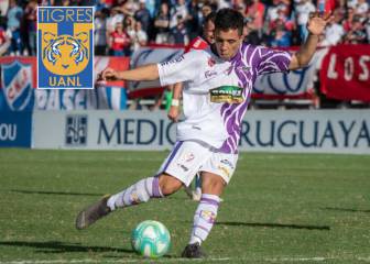 Tigres negocia el préstamo de Leonardo Fernández