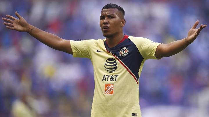 Roger Martínez quiere dejar al América para irse a Europa