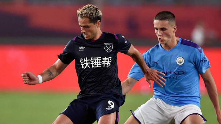 La salida del Chicharito del West Ham no depende de él