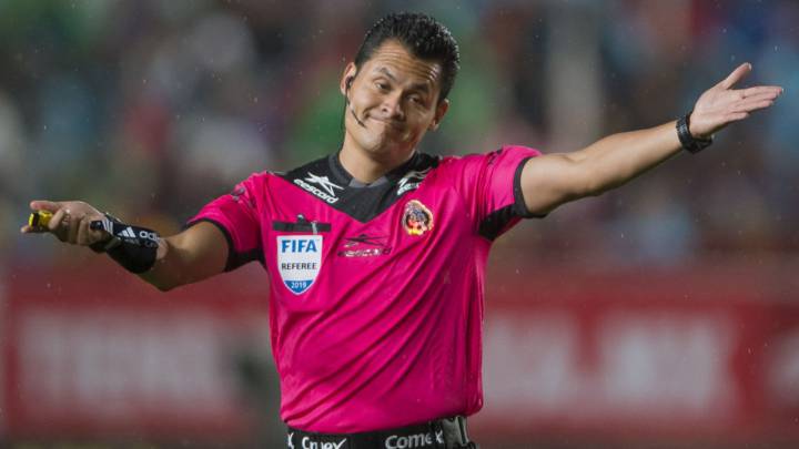 La polémica arbitral en el penal de Cruz Azul frente a Necaxa