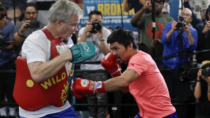 El histórico entrenador de Manny Pacquiao habló sobre una eventual revancha ante Floyd Mayweather Jr, que venció al filipino en su primer combate.