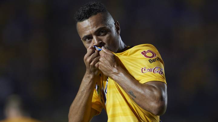 Rafael Carioca criticó a Pumas por jugar en CU al mediodía