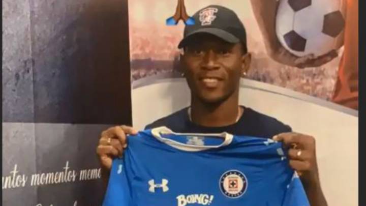 Brayan Angulo retrasa llegada a México por visa de trabajo
