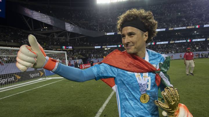Memo Ochoa deja al Standard Lieja para regresar al América