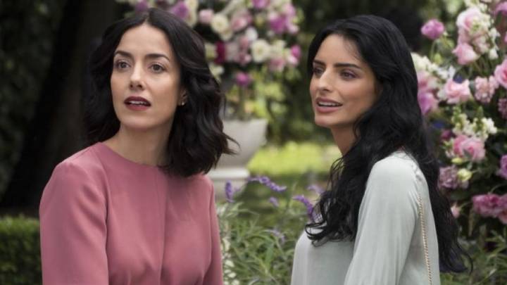 Cecilia Suárez y Aislinn Derbez
