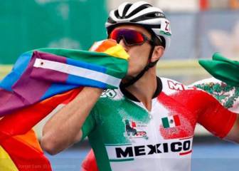 Medallista mexicano ondea bandera LGBT en Panamericanos 2019