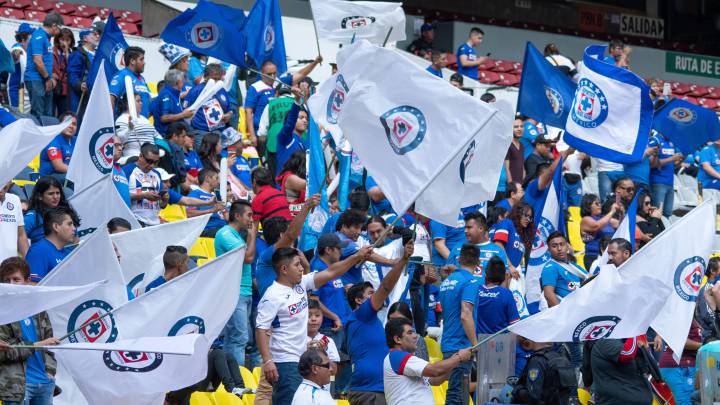 Cruz Azul registra su tercer peor entrada en su regreso al Azteca
