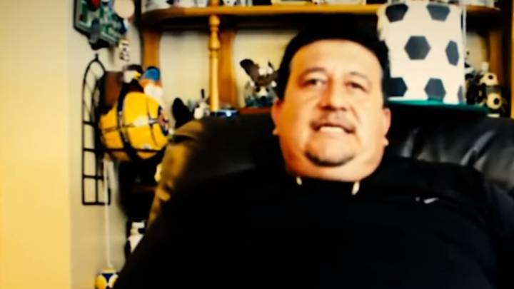 Carlos Meza; El coleccionista de balones de fútbol