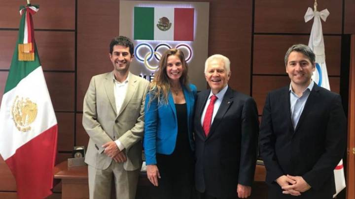 María José Pesce, directora de la AMA en Latinoamérica, y Carlos Padilla, presidente del COM