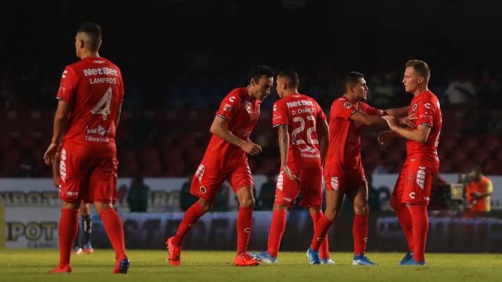 Los 72 futbolistas han pasado en el año sin victoria del Veracruz