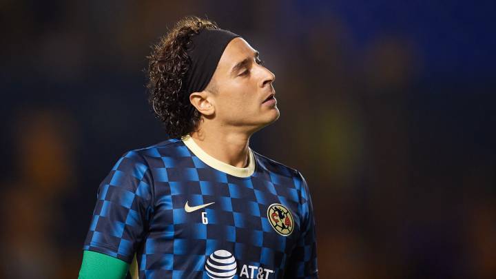 Guillermo Ochoa ligó 14 juegos con gol en contra ante Tigres