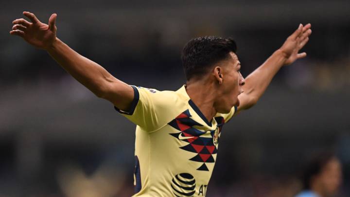 José Ángel López debutó con gol en el América
