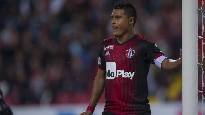Osvaldo Martínez confía en ganar el Clásico ante Chivas