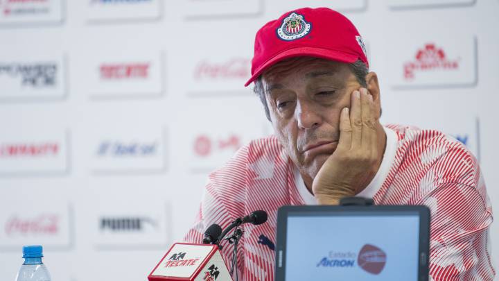 Duele a Tomás el grito de “fuera Boy”