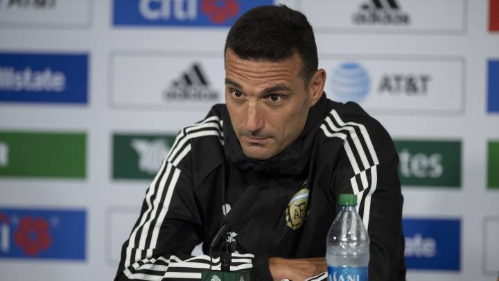 Scaloni: 'El césped lo pusieron hace dos días, será complicado'