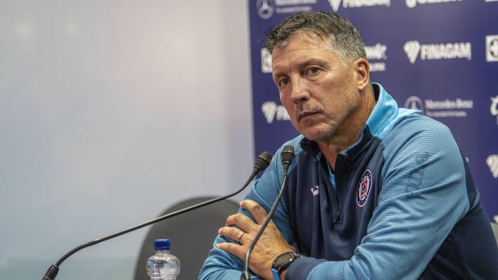 Cruz Azul sufre cuando estrena director técnico