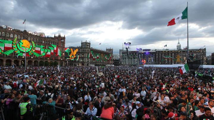 Eugenia León y Banda El Limón amenizarán 'Grito' en el Zócalo
