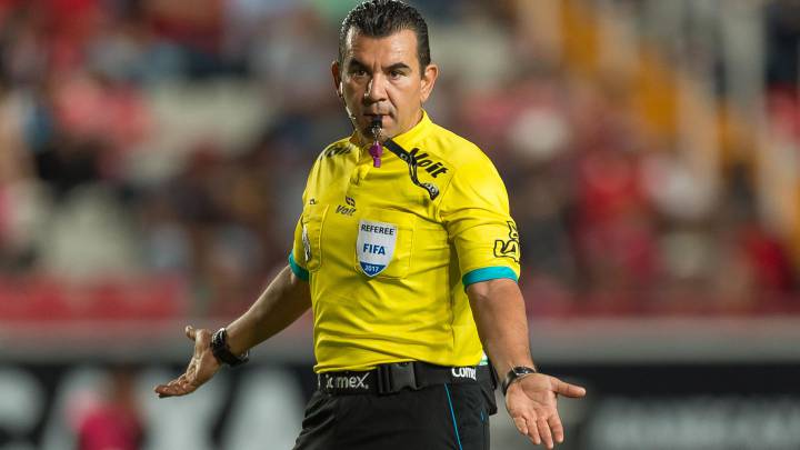 Paul Delgadillo durante un partido en Liga MX.