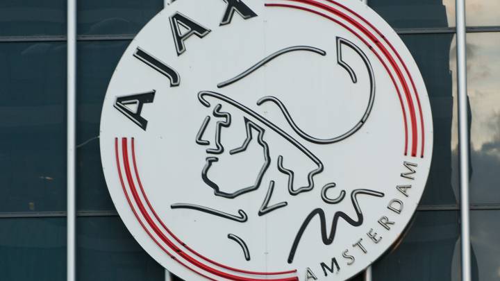 Ajax y PSV empataron en el Clásico de Holanda