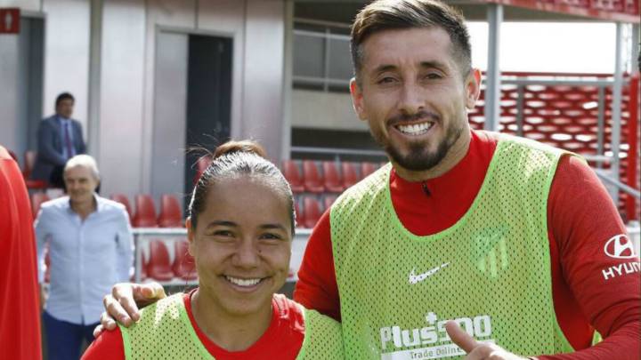 Charlyn Corral y Héctor Herrera se encontraron en un entrenamiento.