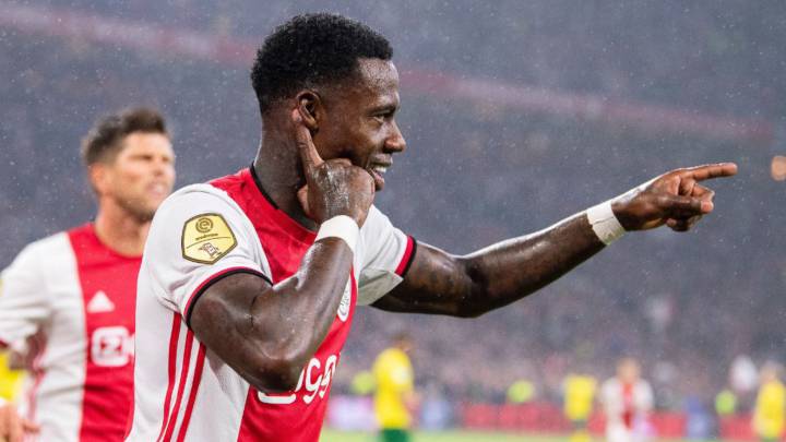 Ajax gana, gusta y golea para ser líder de la Eredivisie