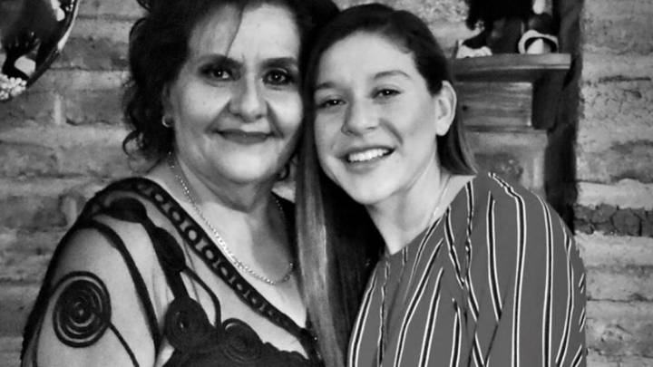 Norma Palafox y su madre