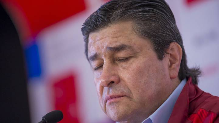 Chivas niega injerencia de Hurtado para contratar a Tena