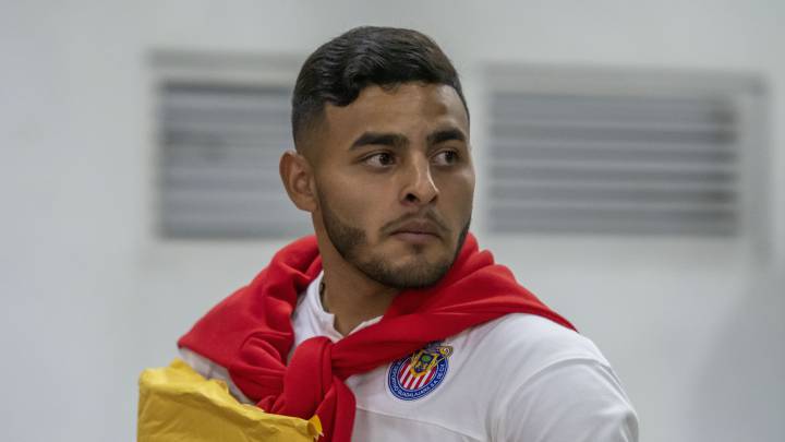 Alexis Vega, Chivas