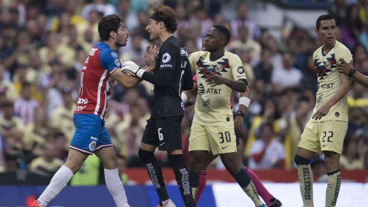 Antonio Briseño, Chivas