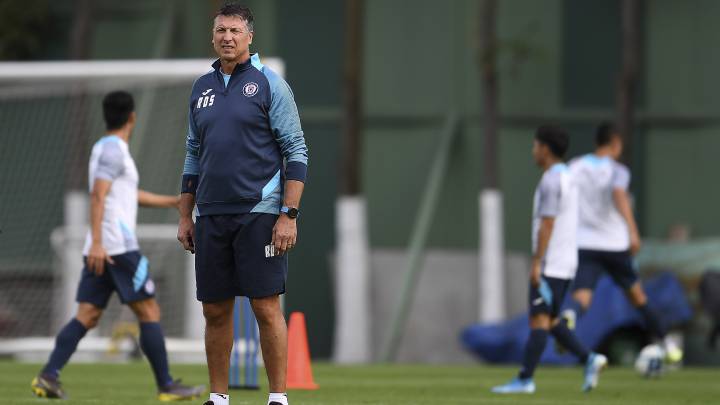 "Debo tener confianza para intentar ir por el título" Siboldi