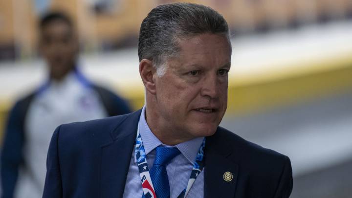 Ricardo Peláez pide un proyecto sólido para firmar con Chivas