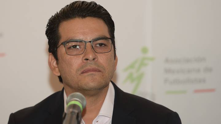 Álvaro Ortíz: '¿Quién dijo parar? El jugador lo que pide es dinero'
