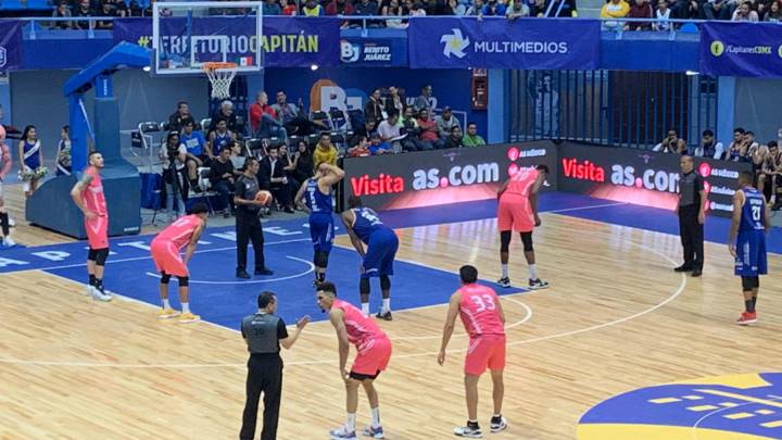 Los Capitanes reinan en la histeria y el caos frente a Santos