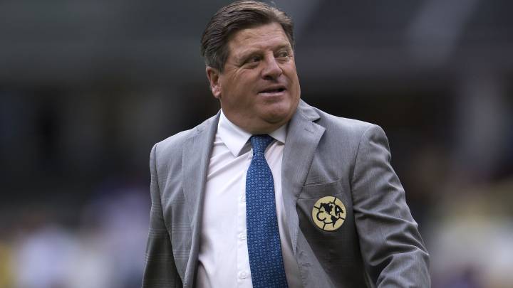 Miguel Herrera regresa al banquillo del América