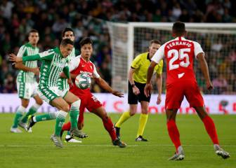 Guardado, único mexicano con minutos en el derbi de Sevilla