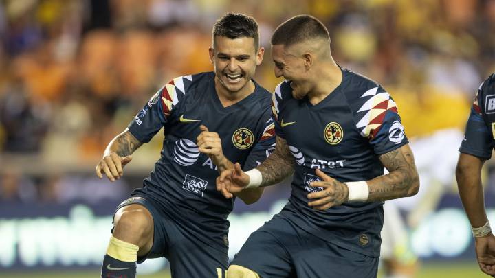 América