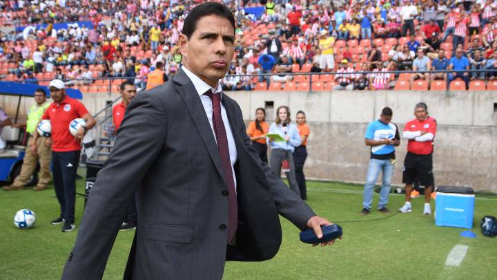 Alfonso Sosa será el sustituto de Memo Vázquez en Necaxa