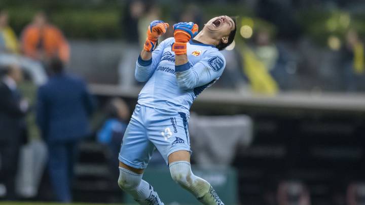 América