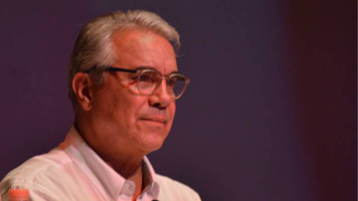 Carlos Girón no fue desconectado; se mantiene en estado grave