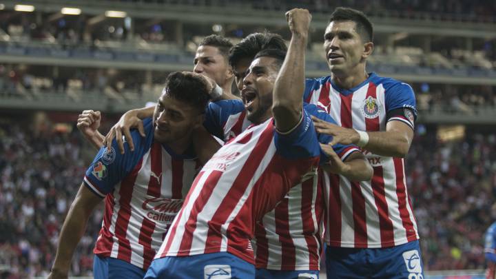 La posible alineación de Chivas para enfrentar a Pachuca