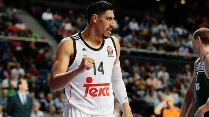 Gustavo Ayón, Real Madrid