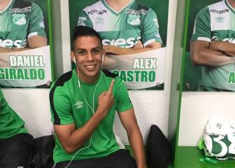 Se va, se va, se fue... Alex Castro podría no llegar a Cruz Azul