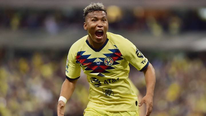 Miguel Herrera no contempla a Roger Martínez en América