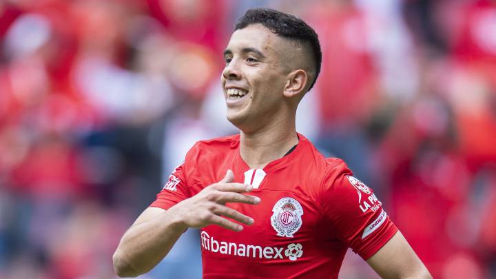 Leo Fernández volverá a Tigres tras préstamo con Toluca