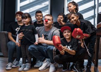 'Canelo' recibe mensaje tras apoyar a niños con cáncer