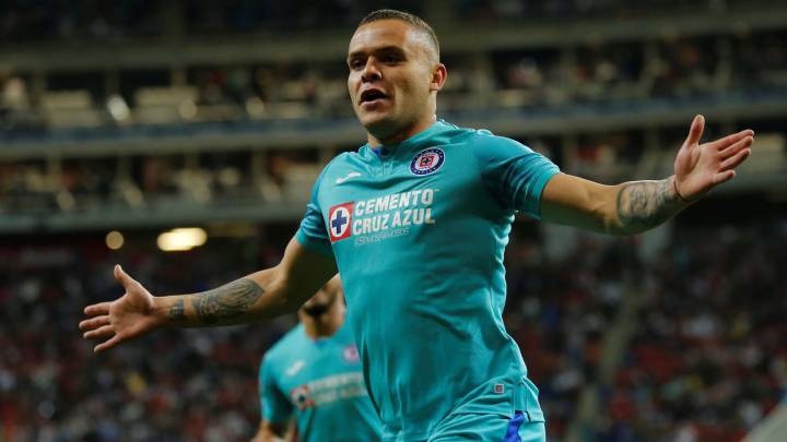 Cruz Azul derrota a Chivas en la jornada 6 del Clausura 2020