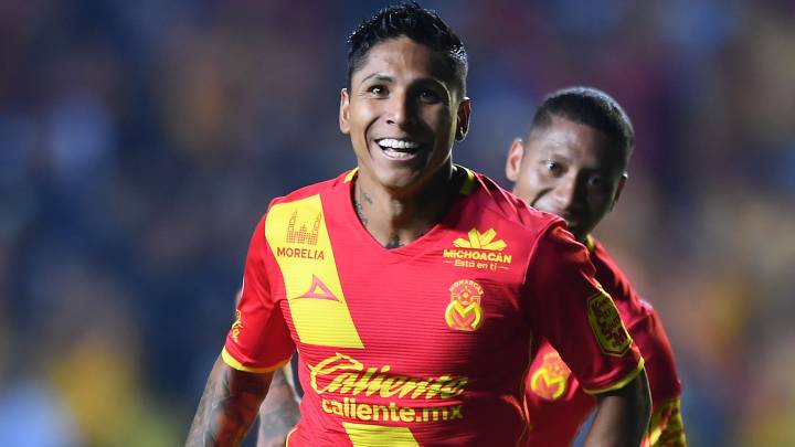 Raúl Ruidiaz dejó la Liga MX por la inseguridad en México