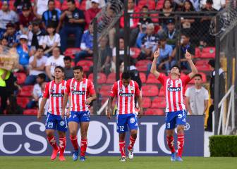 Con gol de Nico Ibáñez, San Luis se impone a los Gallos